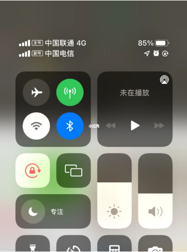 密山苹果手机维修分享iPhone双卡信号解决办法 